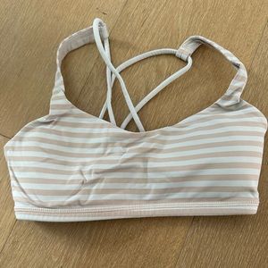 Lululemon Free to Be Bra